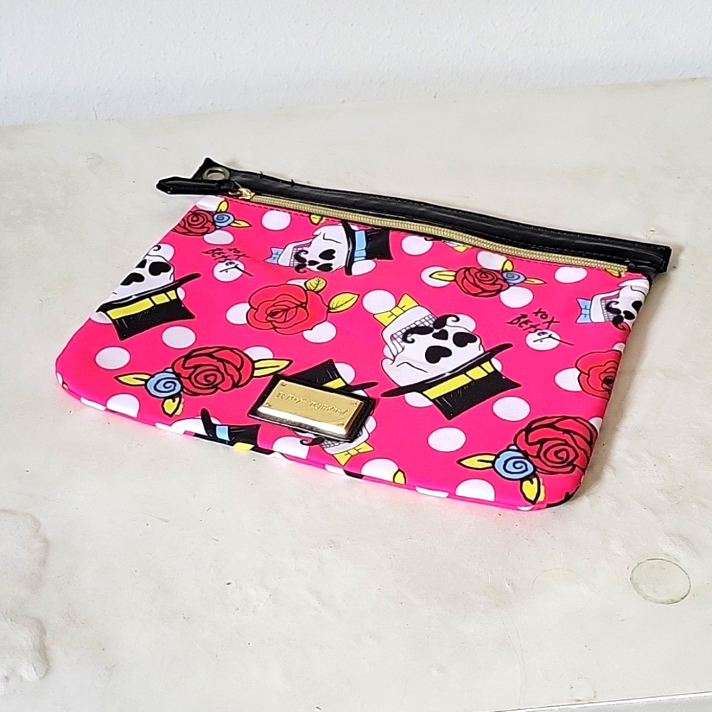 betsey johnson red roses & mustache skulls large hot pink cosmetic bag